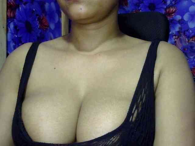 Nusrat-Mimi webcam
