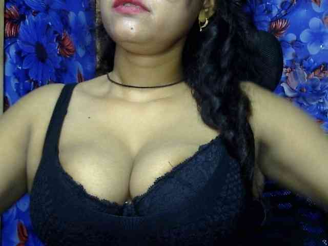 Nusrat-Mimi webcam