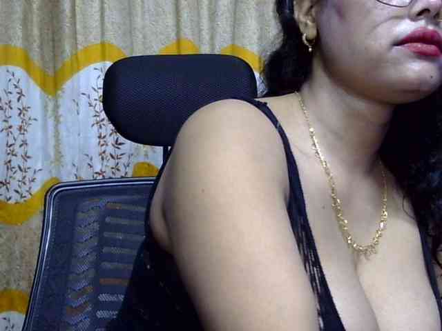Nusrat-Mimi webcam