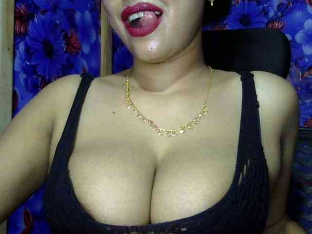 Nusrat-Mimi webcam