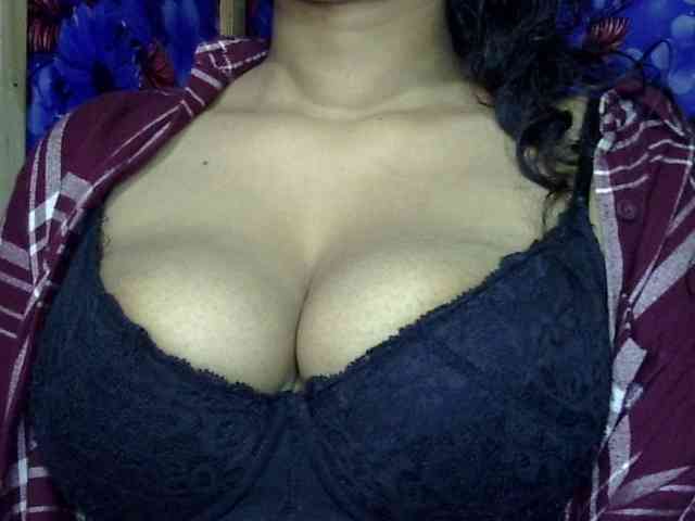 Nusrat-Mimi webcam