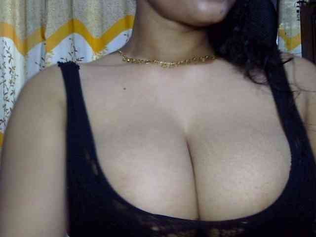 Nusrat-Mimi webcam