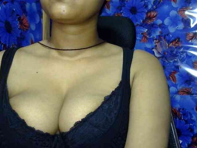 Nusrat-Mimi webcam
