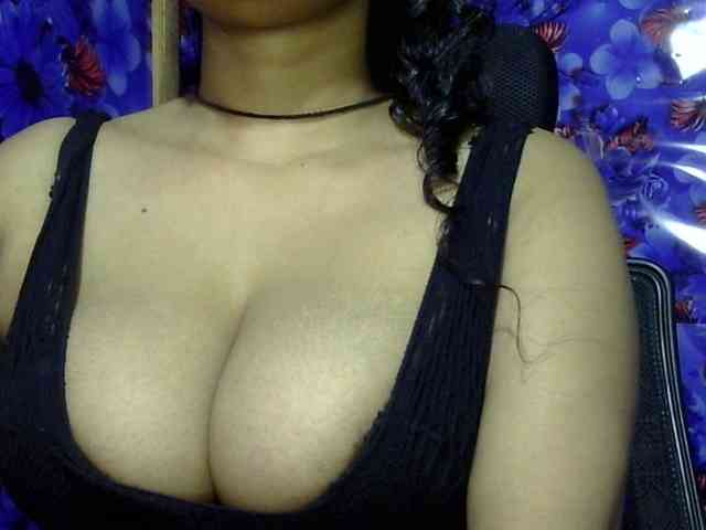 Nusrat-Mimi webcam