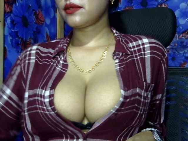 Nusrat-Mimi webcam