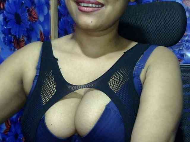 Nusrat-Mimi webcam