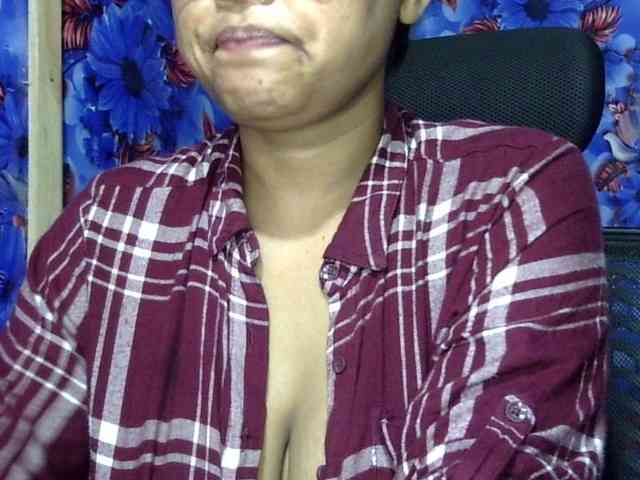 Nusrat-Mimi webcam