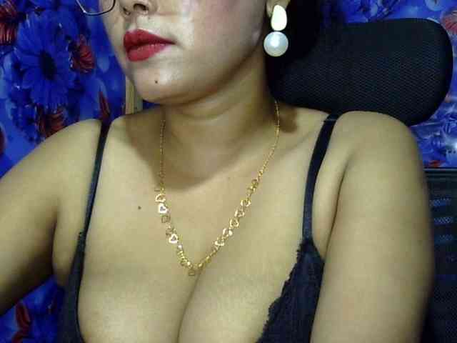 Nusrat-Mimi webcam