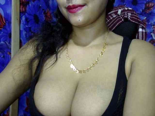 Nusrat-Mimi webcam