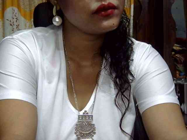 Nusrat-Mimi webcam
