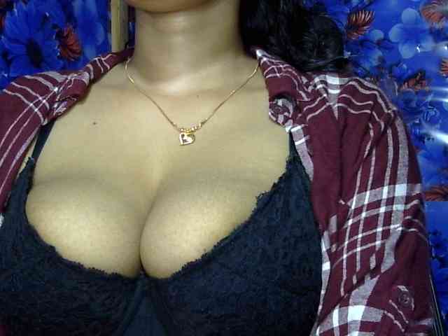 Nusrat-Mimi webcam