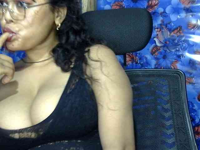 Nusrat-Mimi webcam