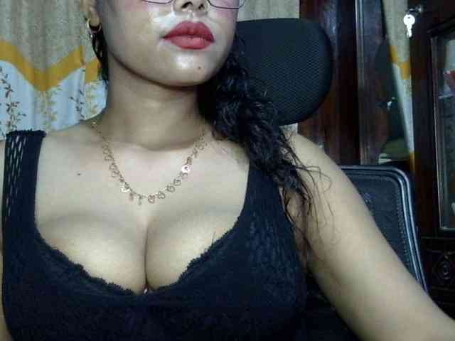Nusrat-Mimi webcam