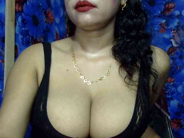 Nusrat-Mimi webcam
