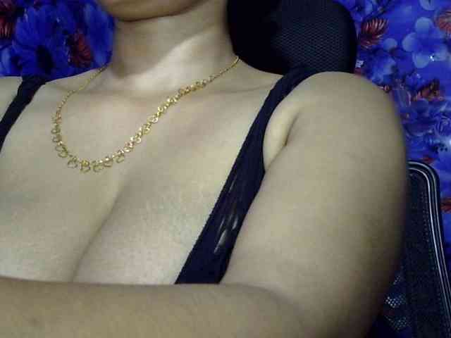 Nusrat-Mimi webcam