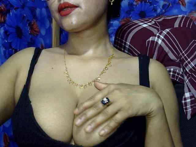 Nusrat-Mimi webcam
