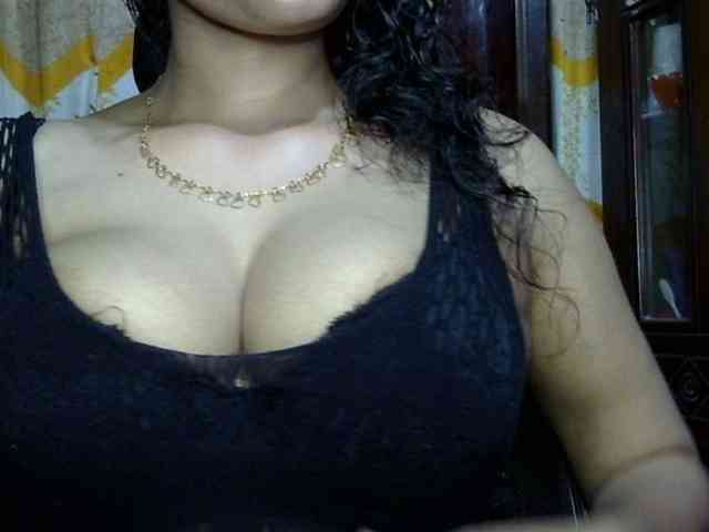 Nusrat-Mimi webcam