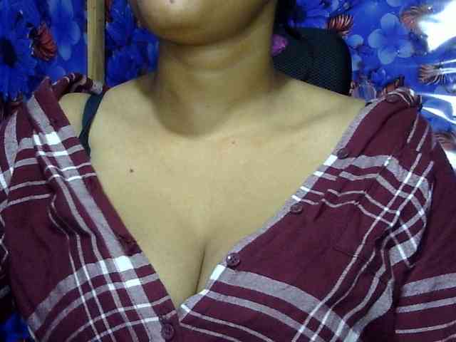 Nusrat-Mimi webcam