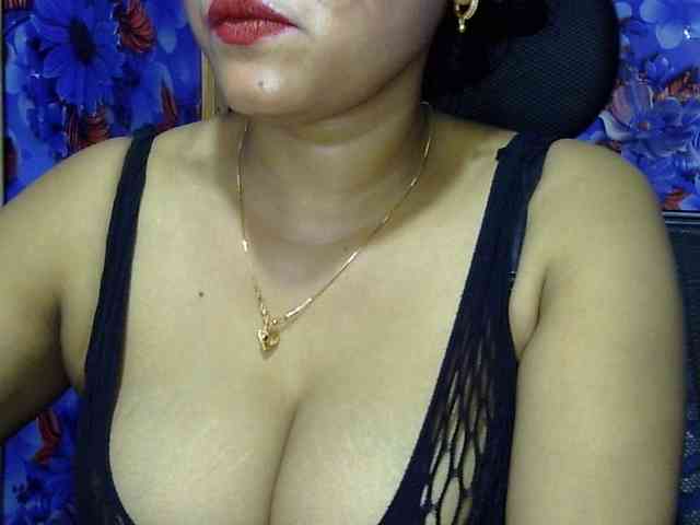 Nusrat-Mimi webcam