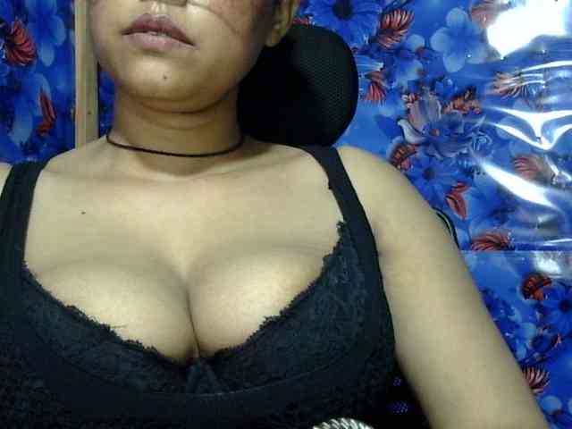 Nusrat-Mimi webcam