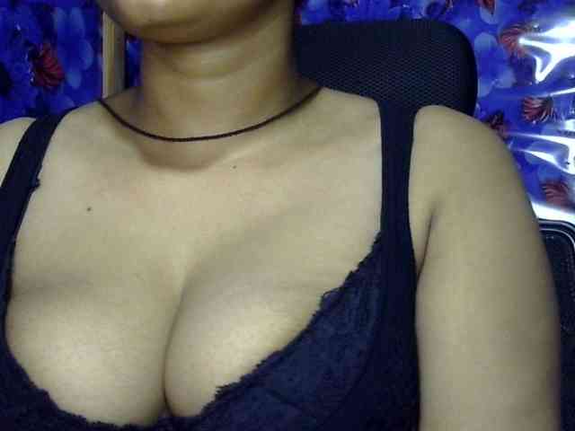 Nusrat-Mimi webcam