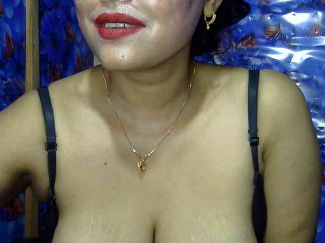 Nusrat-Mimi webcam