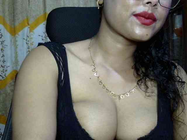 Nusrat-Mimi webcam