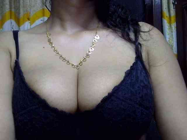 Nusrat-Mimi webcam
