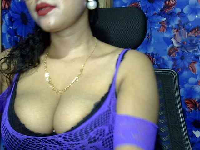 Nusrat-Mimi webcam