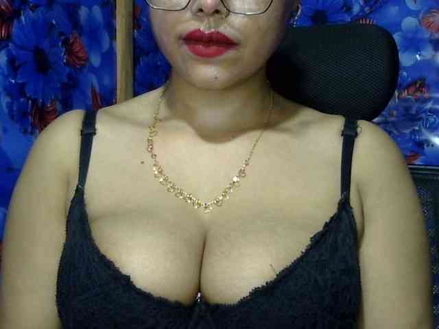 Nusrat-Mimi webcam
