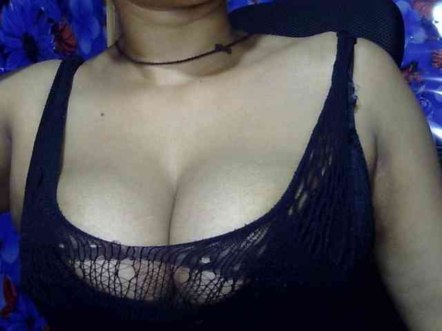 Nusrat-Mimi webcam
