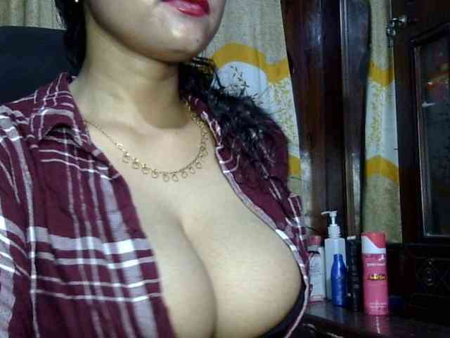 Nusrat-Mimi webcam