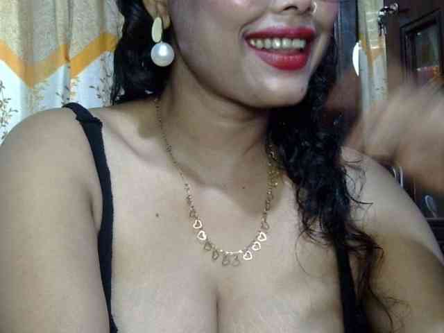 Nusrat-Mimi webcam