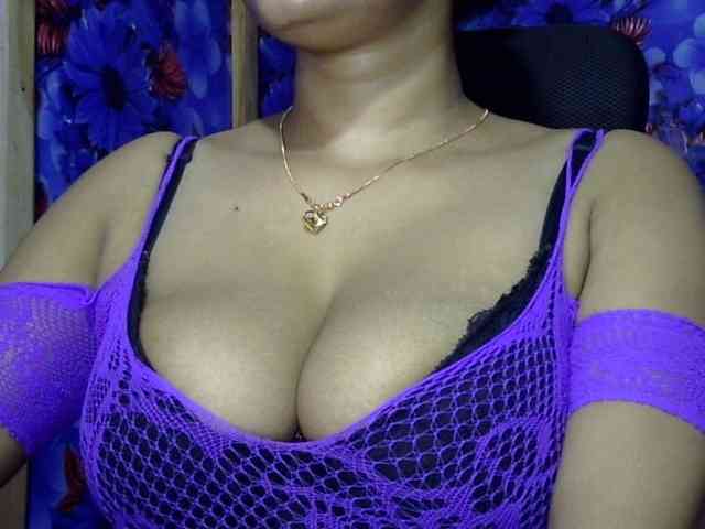 Nusrat-Mimi webcam