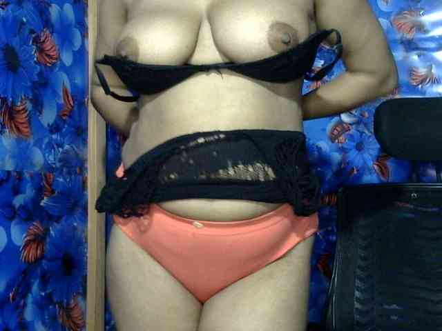 Nusrat-Mimi webcam