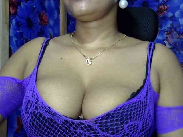 Nusrat-Mimi webcam