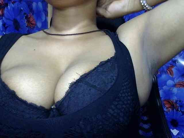 Nusrat-Mimi webcam