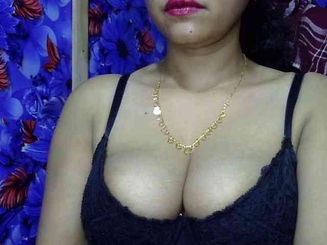 Nusrat-Mimi webcam