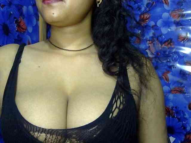 Nusrat-Mimi webcam