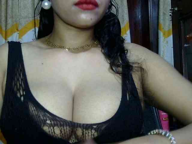 Nusrat-Mimi webcam