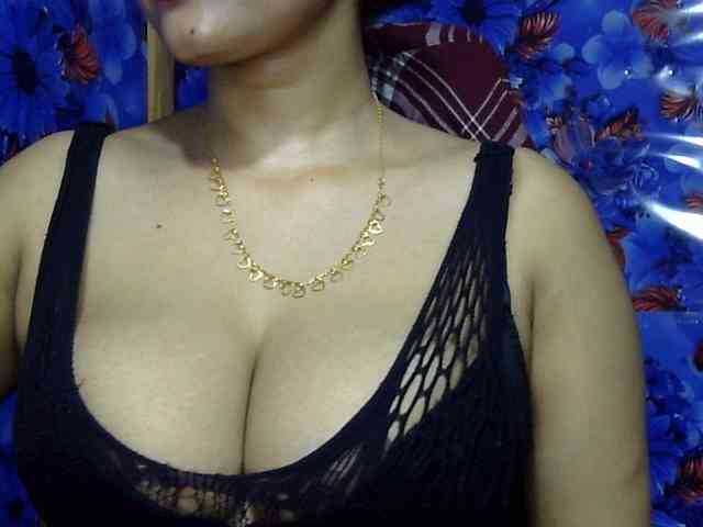 Nusrat-Mimi webcam