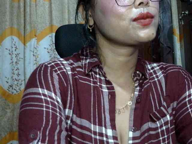 Nusrat-Mimi webcam