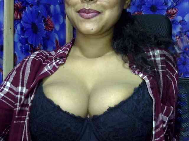 Nusrat-Mimi webcam
