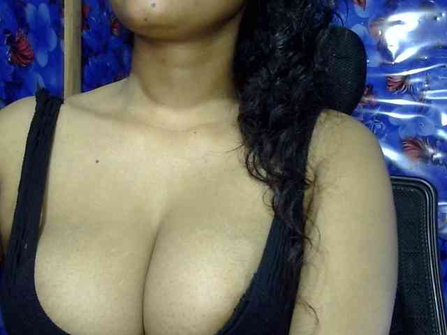 Nusrat-Mimi webcam