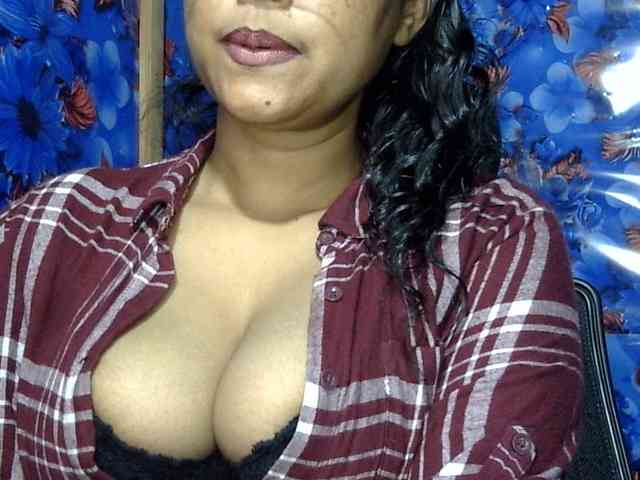 Nusrat-Mimi webcam
