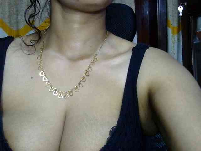 Nusrat-Mimi webcam