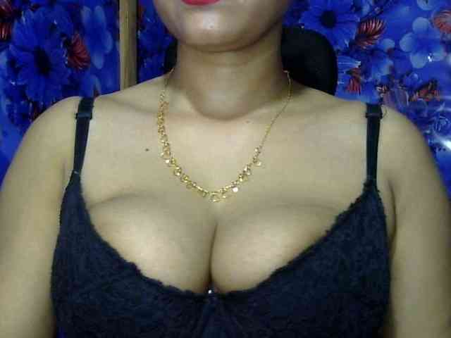 Nusrat-Mimi webcam