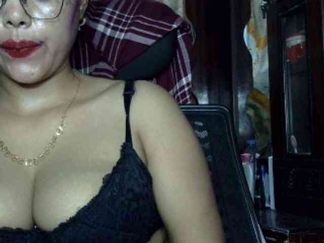 Nusrat-Mimi webcam