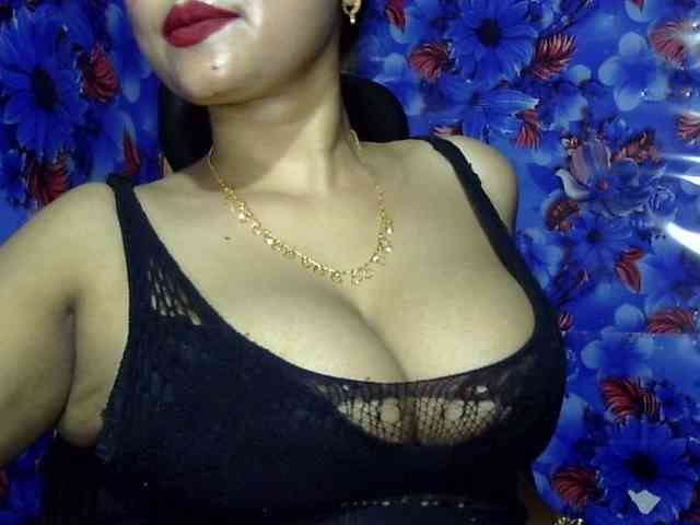 Nusrat-Mimi webcam