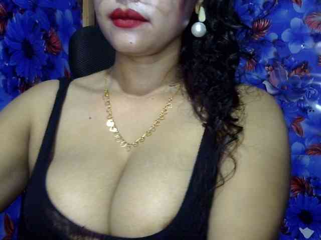 Nusrat-Mimi webcam